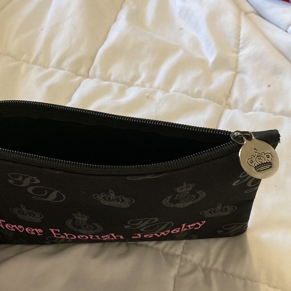 “Never Enough Jewelry” Large Jewelry or Cosmetic Zippered Bag, Case Black Pink - Picture 5 of 7